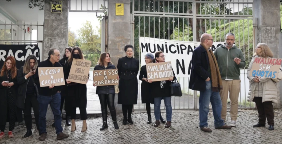 Jurista considera legal pagamento de dias de greve com dinheiro de professores